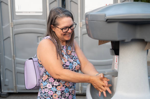 Best Portable bathroom rental  in Gold River, CA